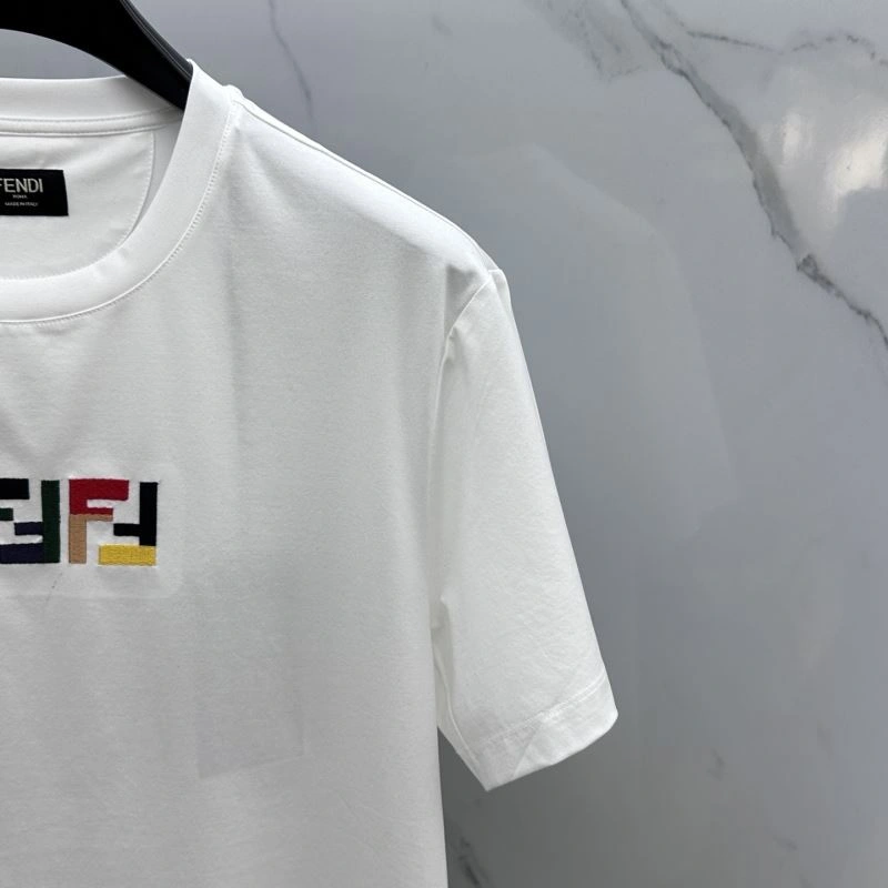 WrinkleFree Fendi T-Shirts 122797