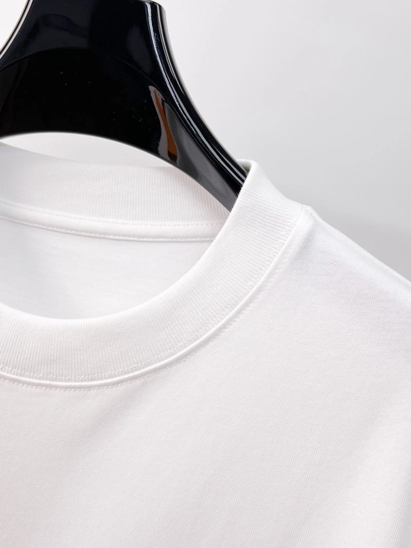 Effortless Fendi T-Shirts 122781