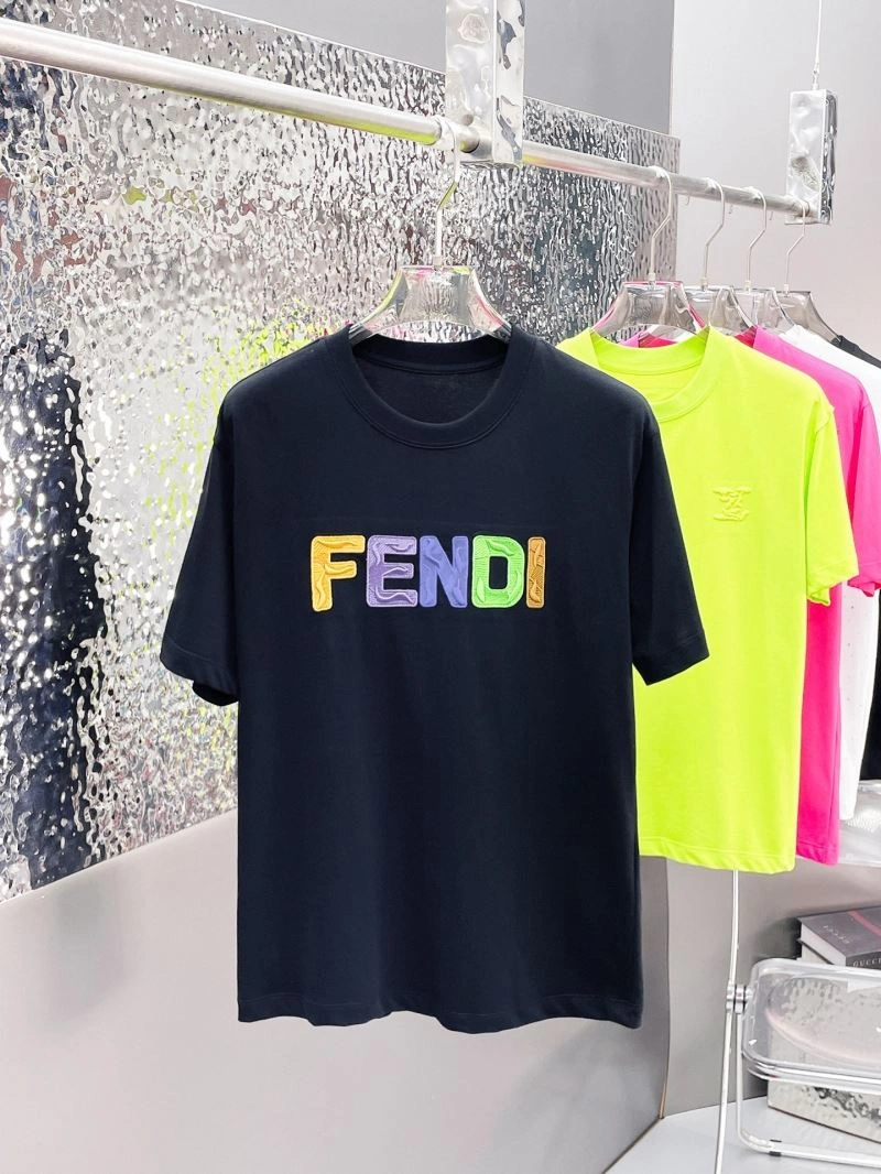 UrbanChic Fendi T-Shirts 122770