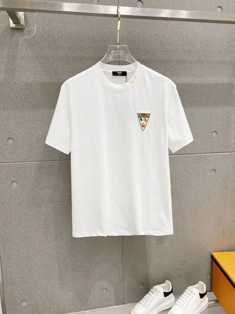 Snug Fendi T-Shirts 122767