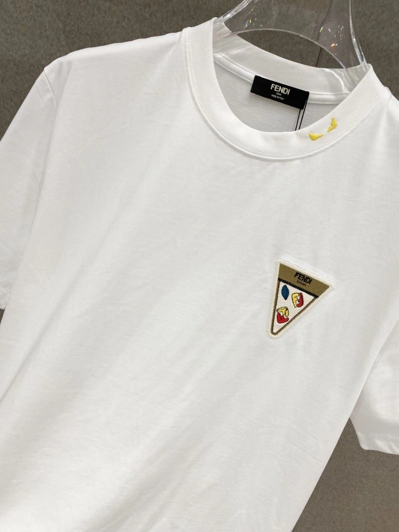 Snug Fendi T-Shirts 122767
