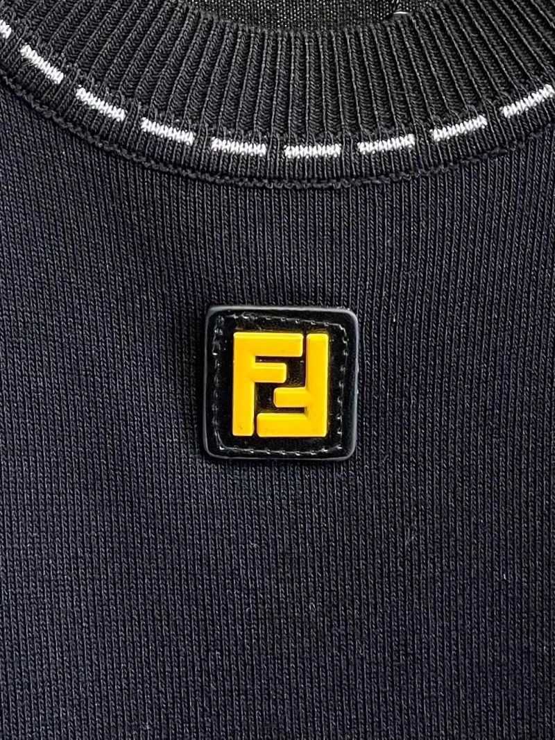 Fendi T-Shirts Stylish 122762