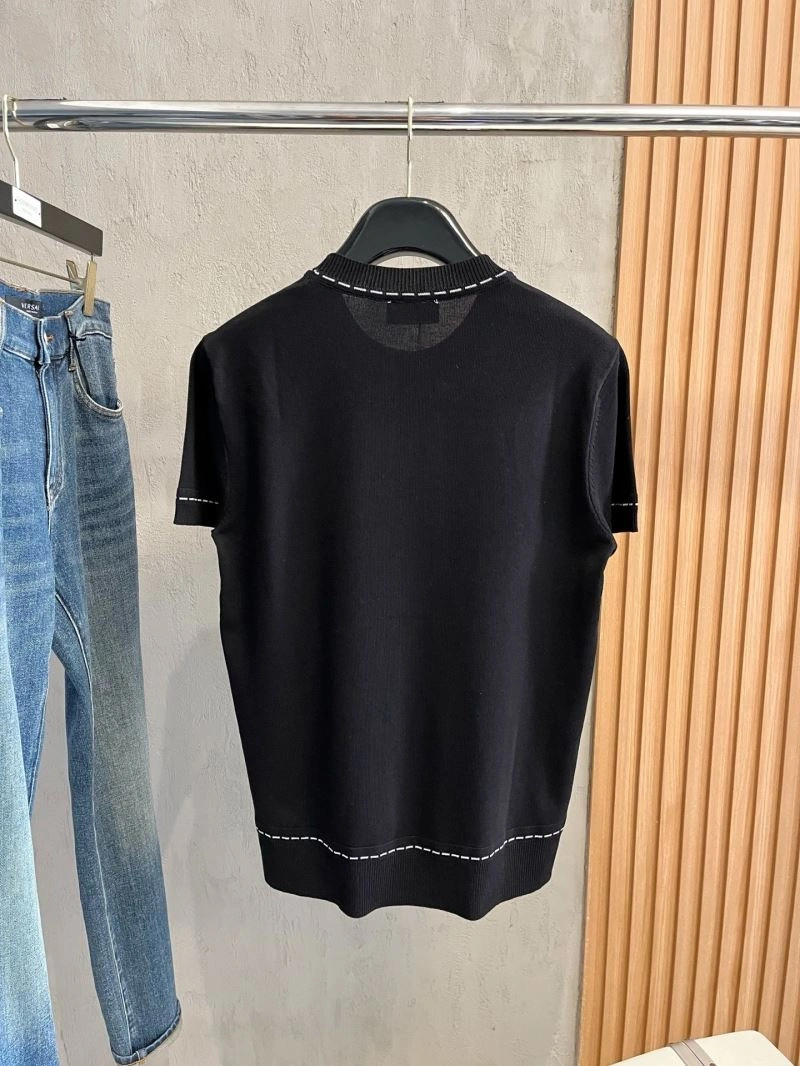 Fendi T-Shirts Stylish 122762