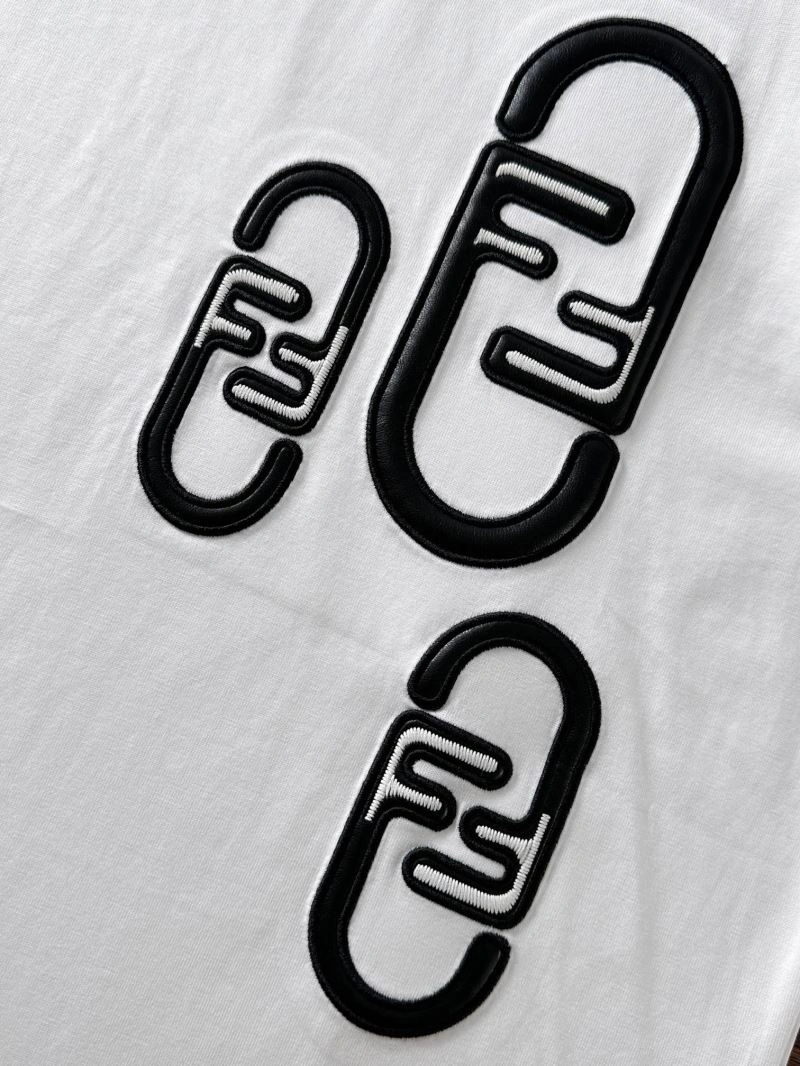 Fendi T-Shirts Versatile 122758