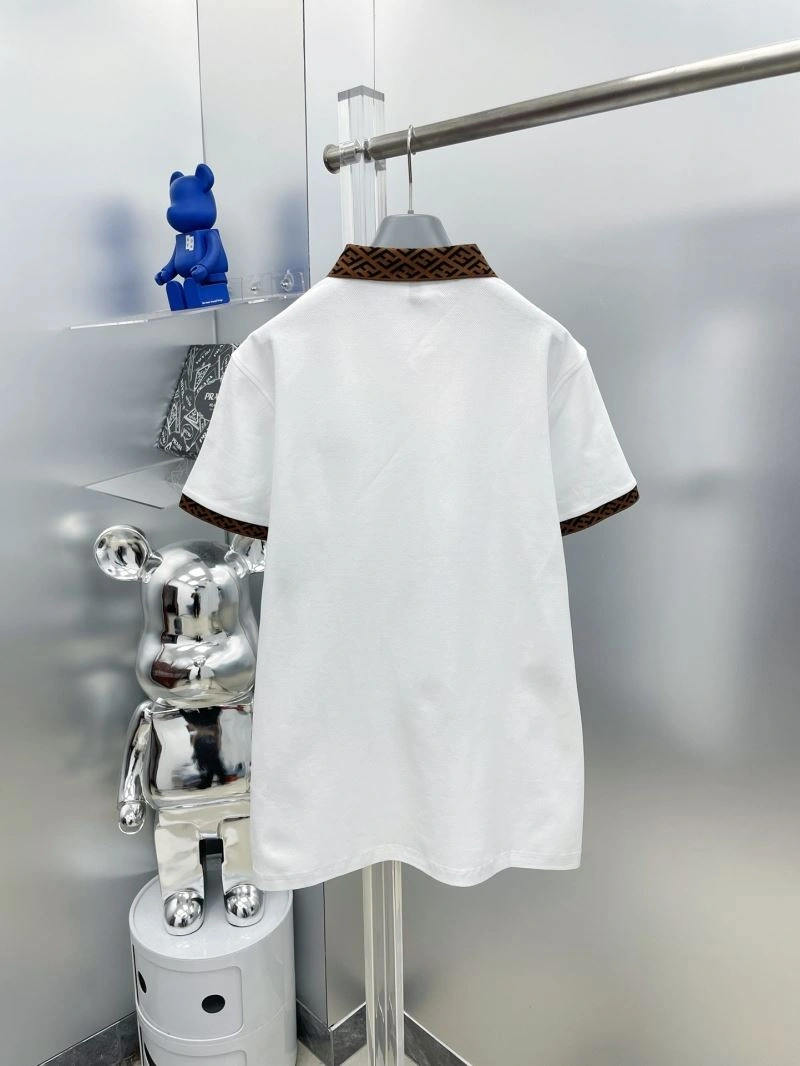 Sustainable Fendi T-Shirts 122726