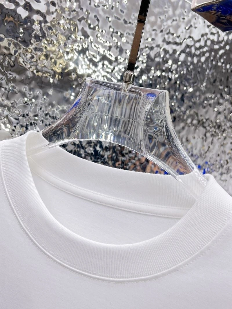 TechFriendly Fendi T-Shirts 122722
