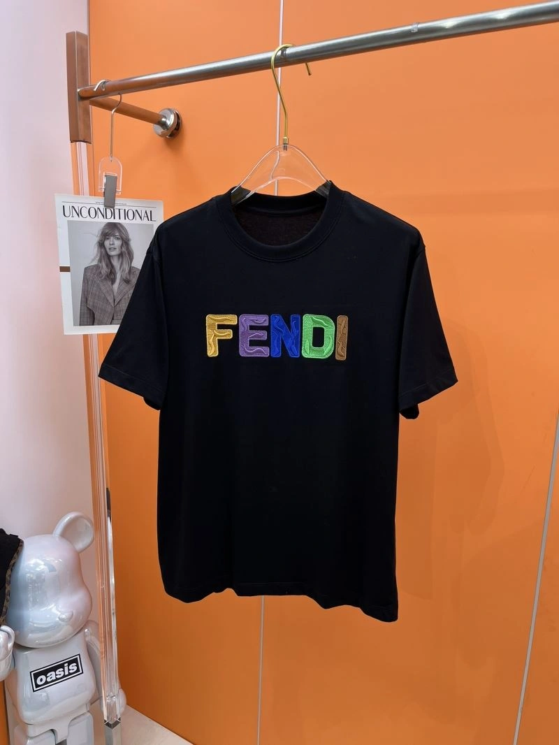 WrinkleFree Fendi T-Shirts 122591