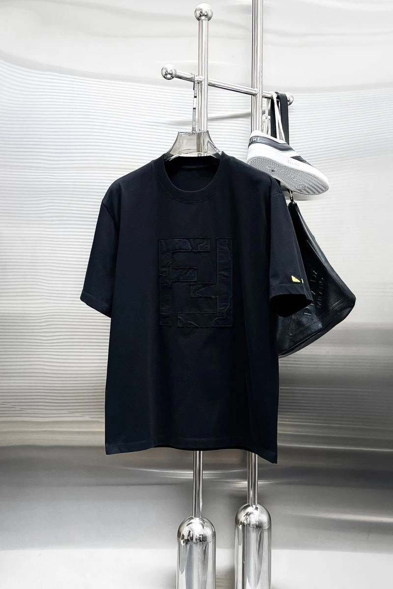 Snug Fendi T-Shirts 122558