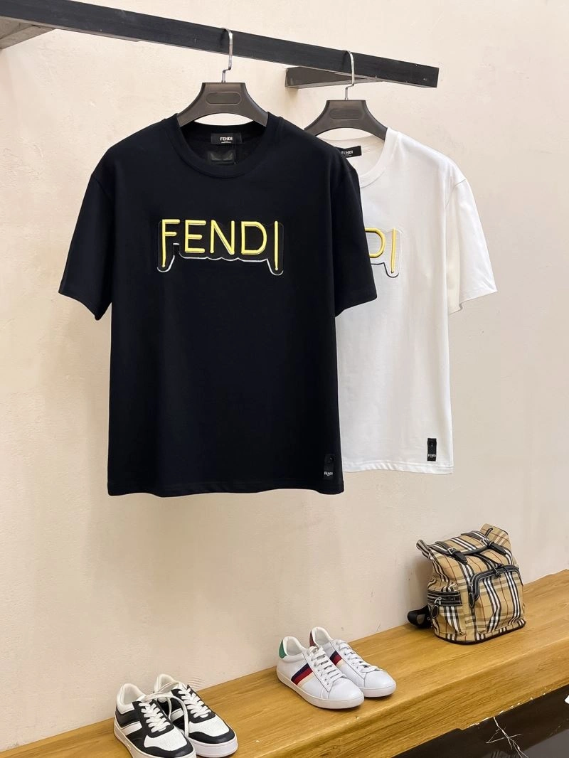 ZipUp Fendi T-Shirts 122559