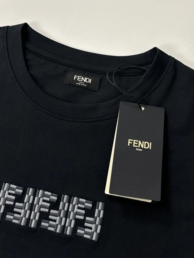 Attractive Fendi T-Shirts 122581
