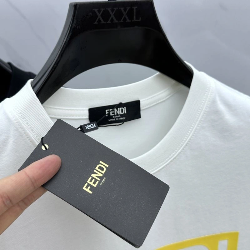 Resilient Fendi T-Shirts 122554