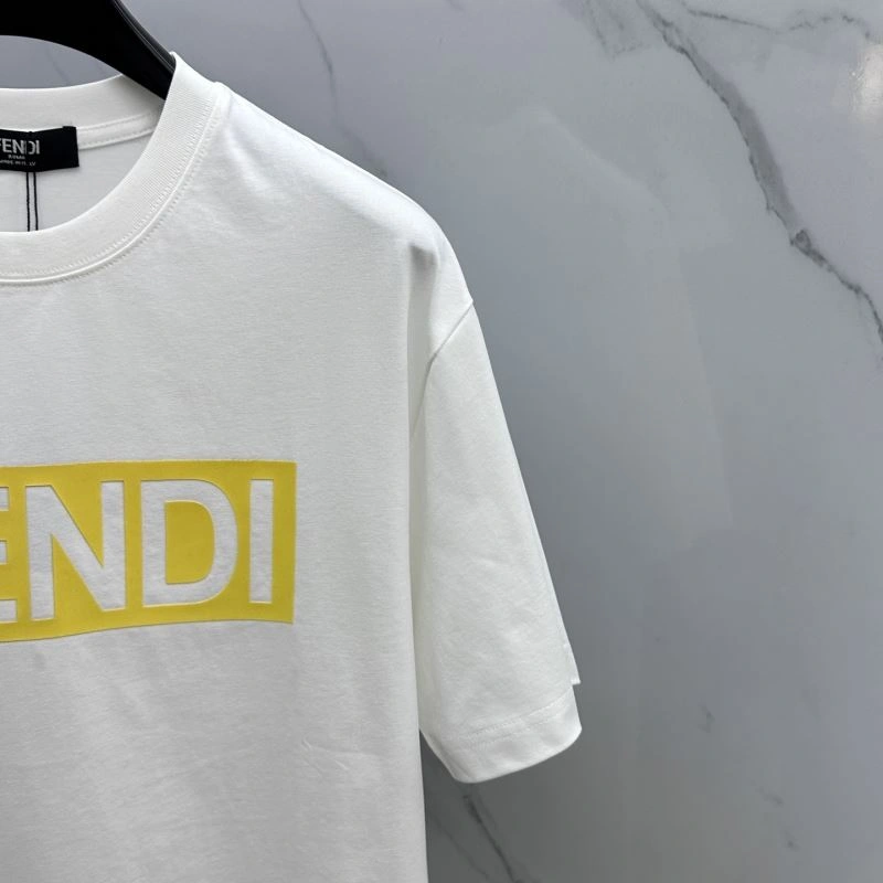 Resilient Fendi T-Shirts 122554