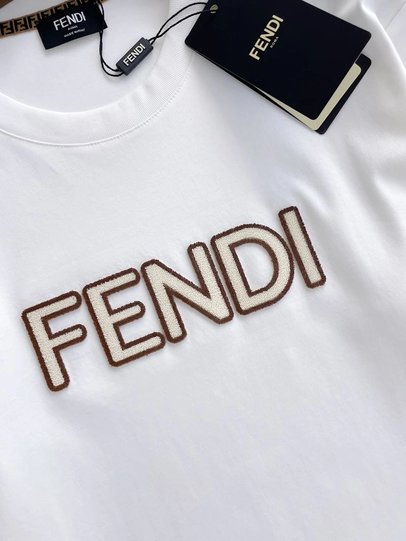 Fendi T-Shirts FreshLook 122517