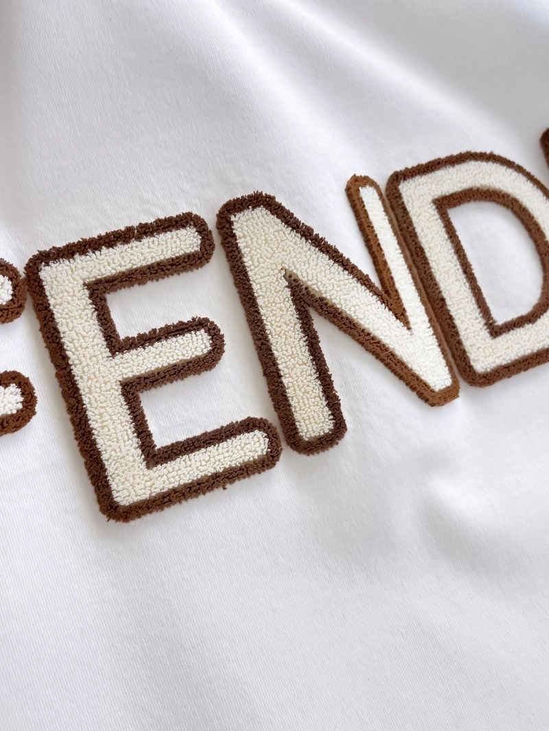 Fendi T-Shirts FreshLook 122517