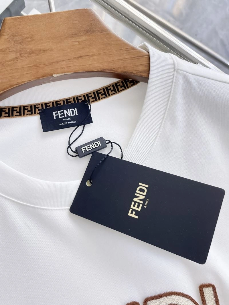 Fendi T-Shirts FreshLook 122517