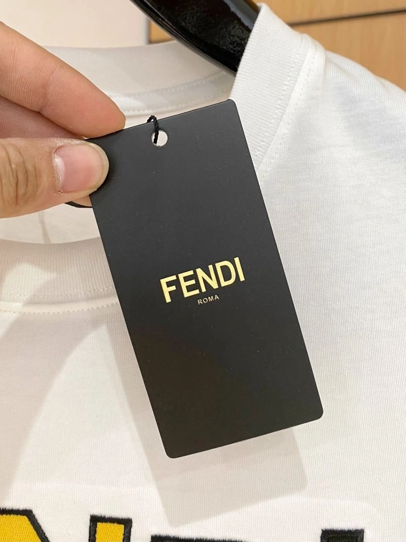 Fendi T-Shirts Practical 122524