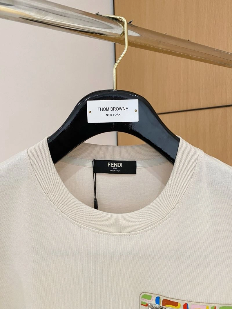 ModernLook Fendi T-Shirts 122522