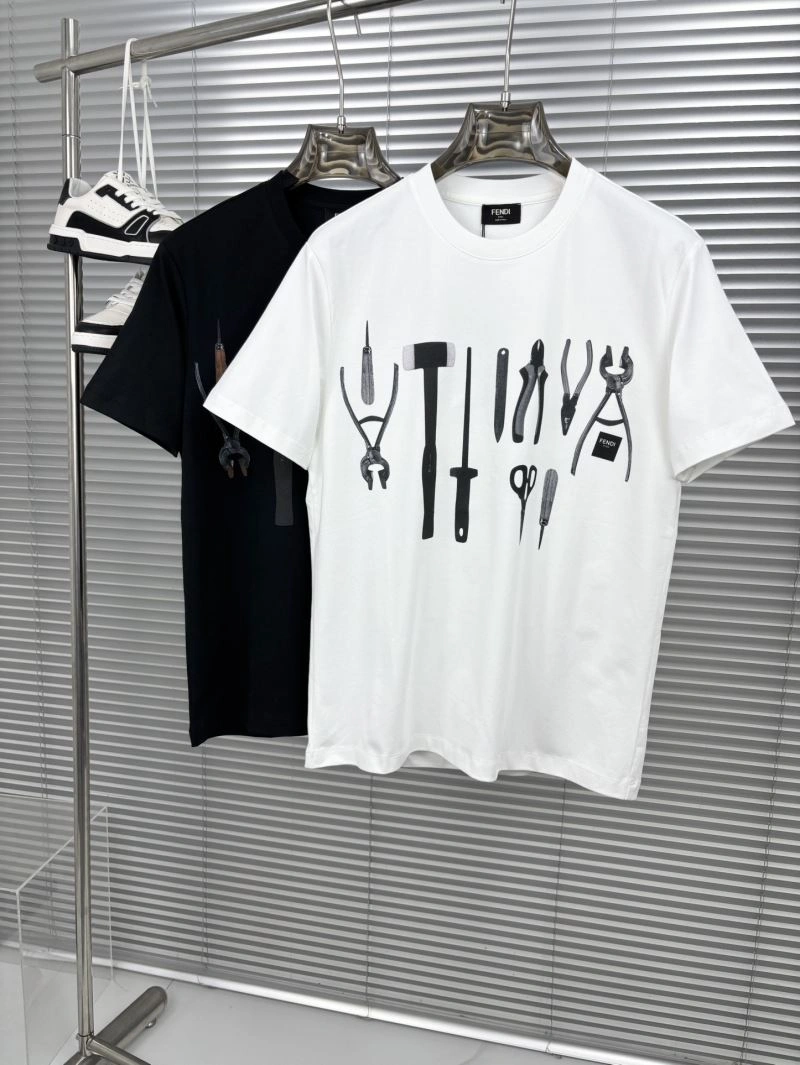 Fendi T-Shirts Soft 122534