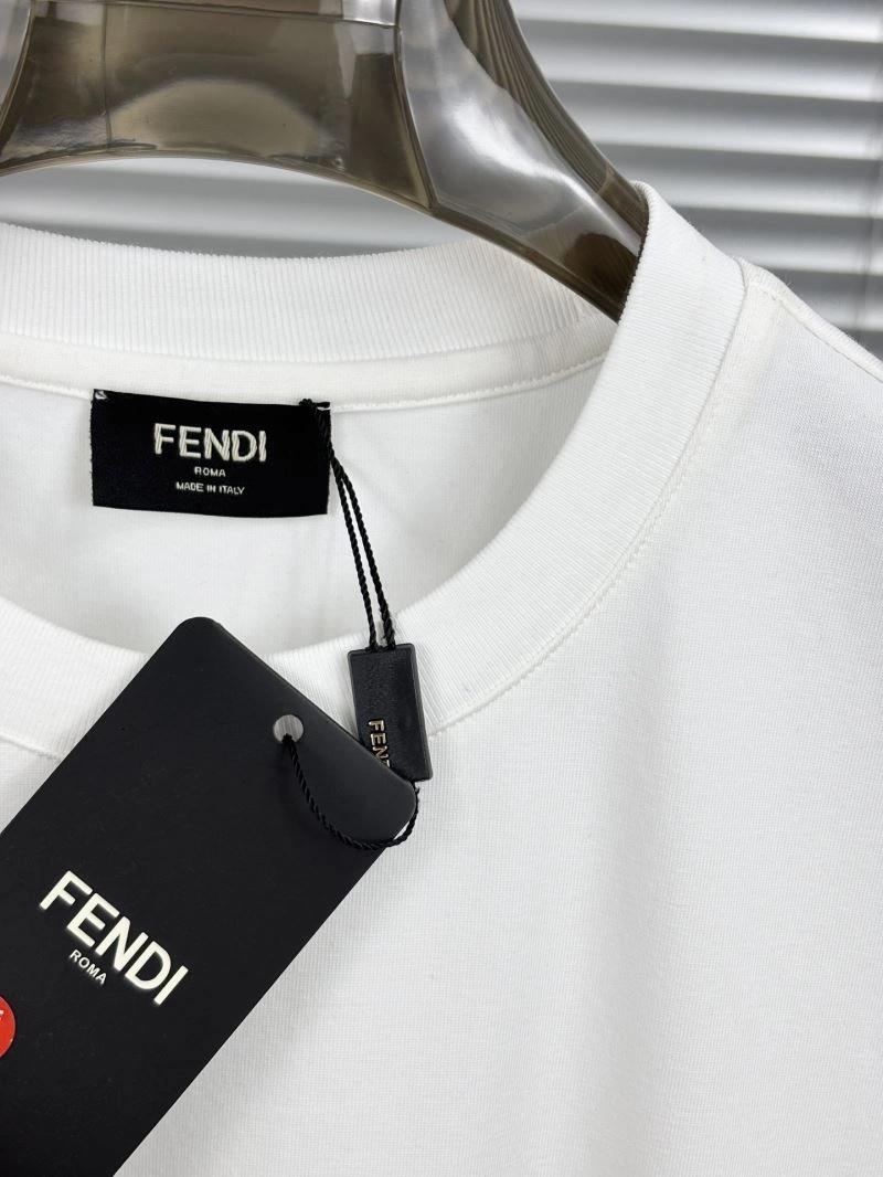 Fendi T-Shirts Soft 122534