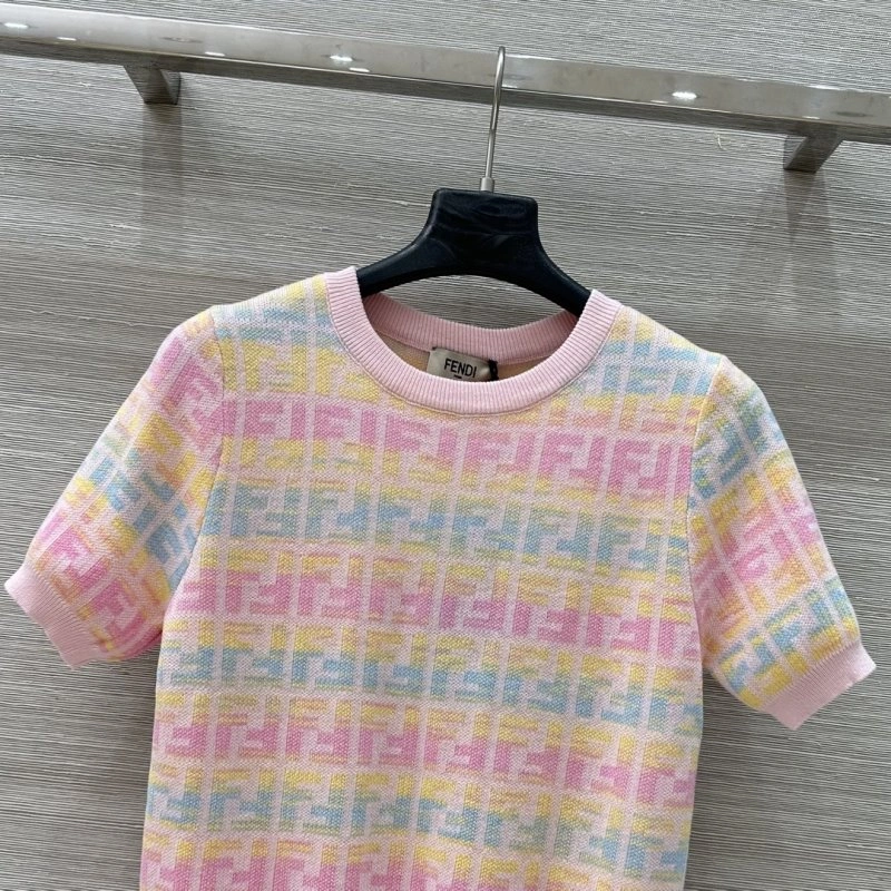 Fendi T-Shirts Comfortable 120546