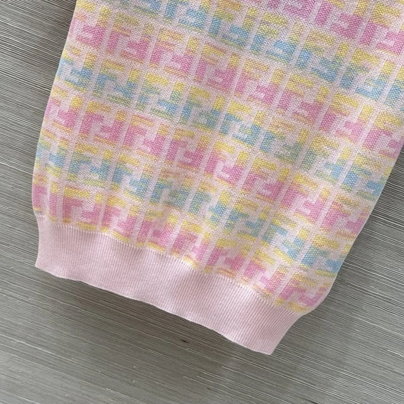 Fendi T-Shirts Comfortable 120546