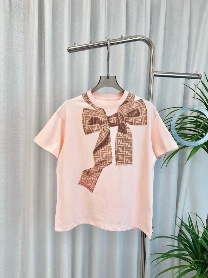 Snug Fendi T-Shirts 120530