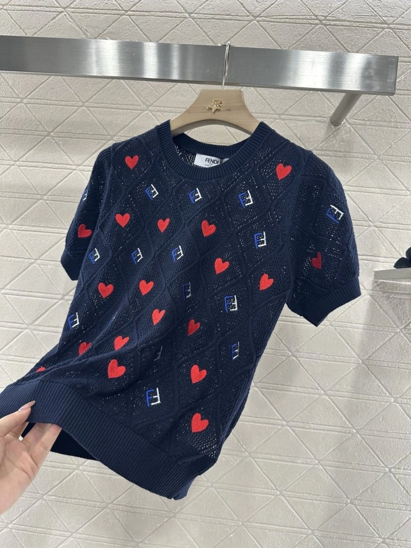 Fendi T-Shirts Effortless 120541