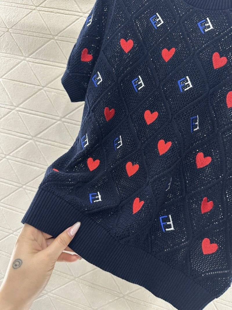 Fendi T-Shirts Effortless 120541