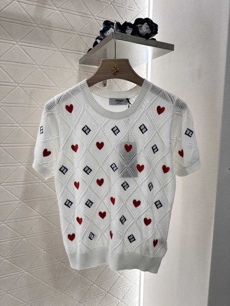 Fendi T-Shirts Cozy 120540