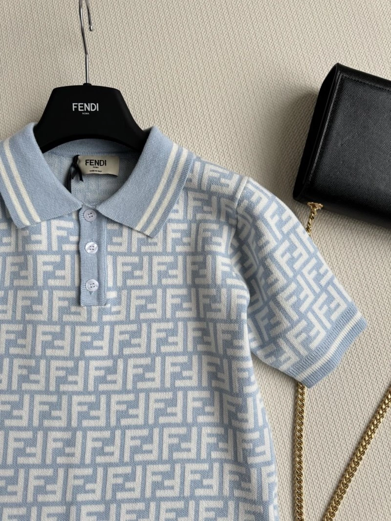 ModernLook Fendi T-Shirts 120760
