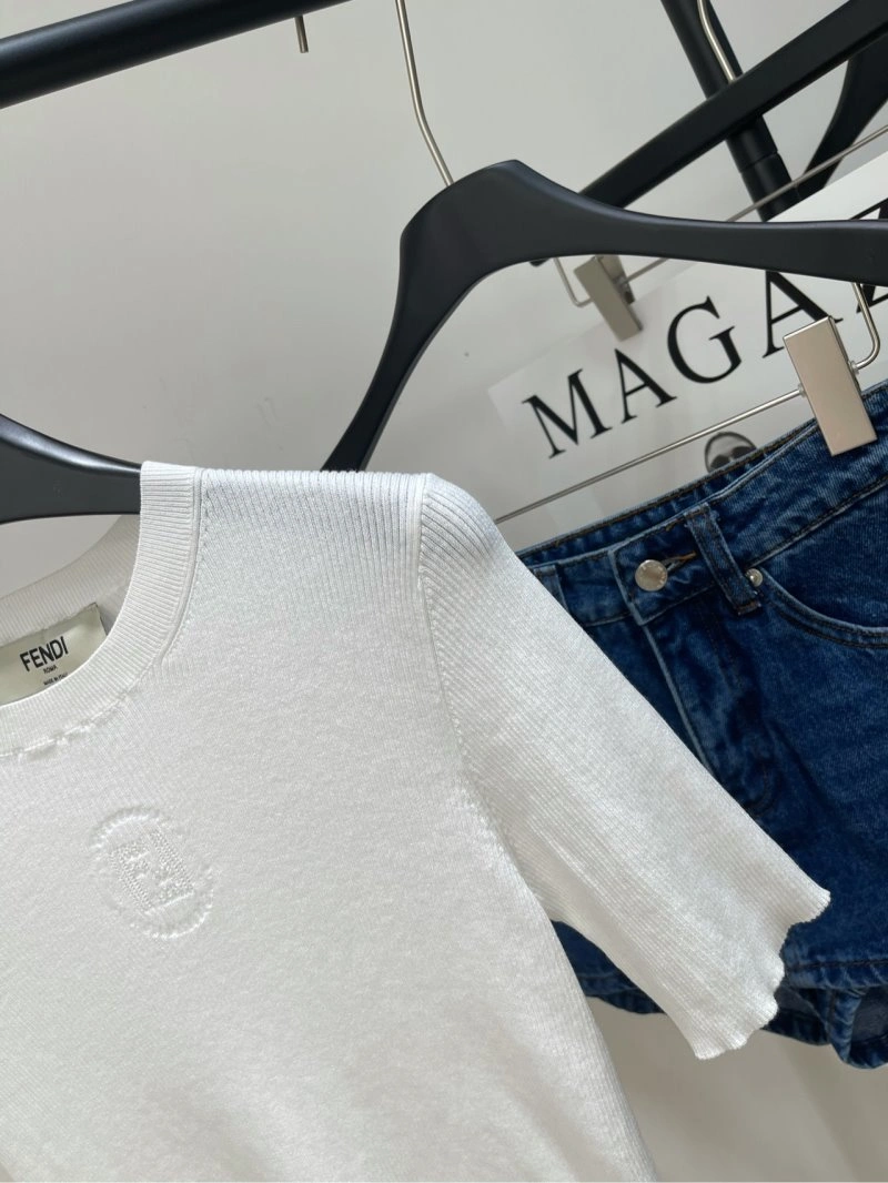 SmartChoice Fendi T-Shirts 120421