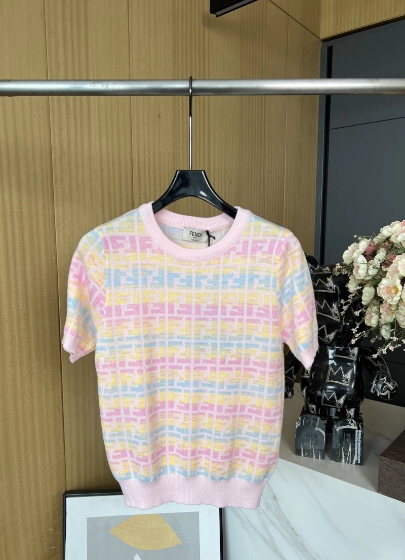 Affordable Fendi T-Shirts 120395