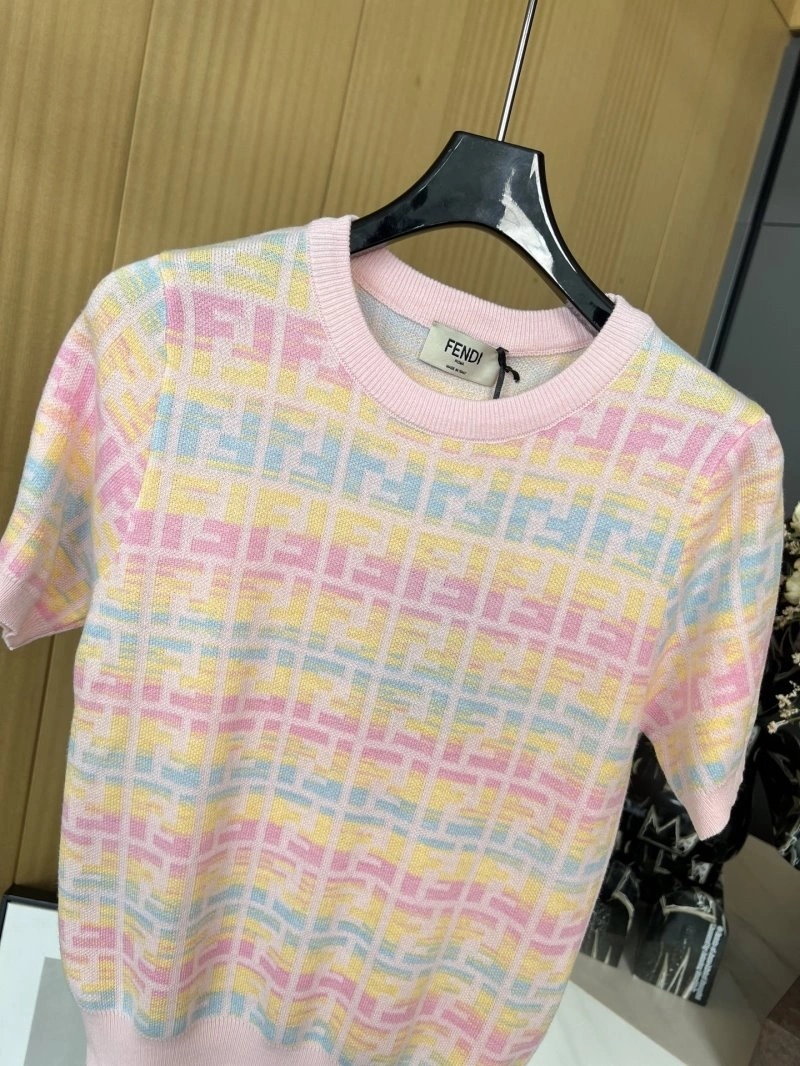 Affordable Fendi T-Shirts 120395