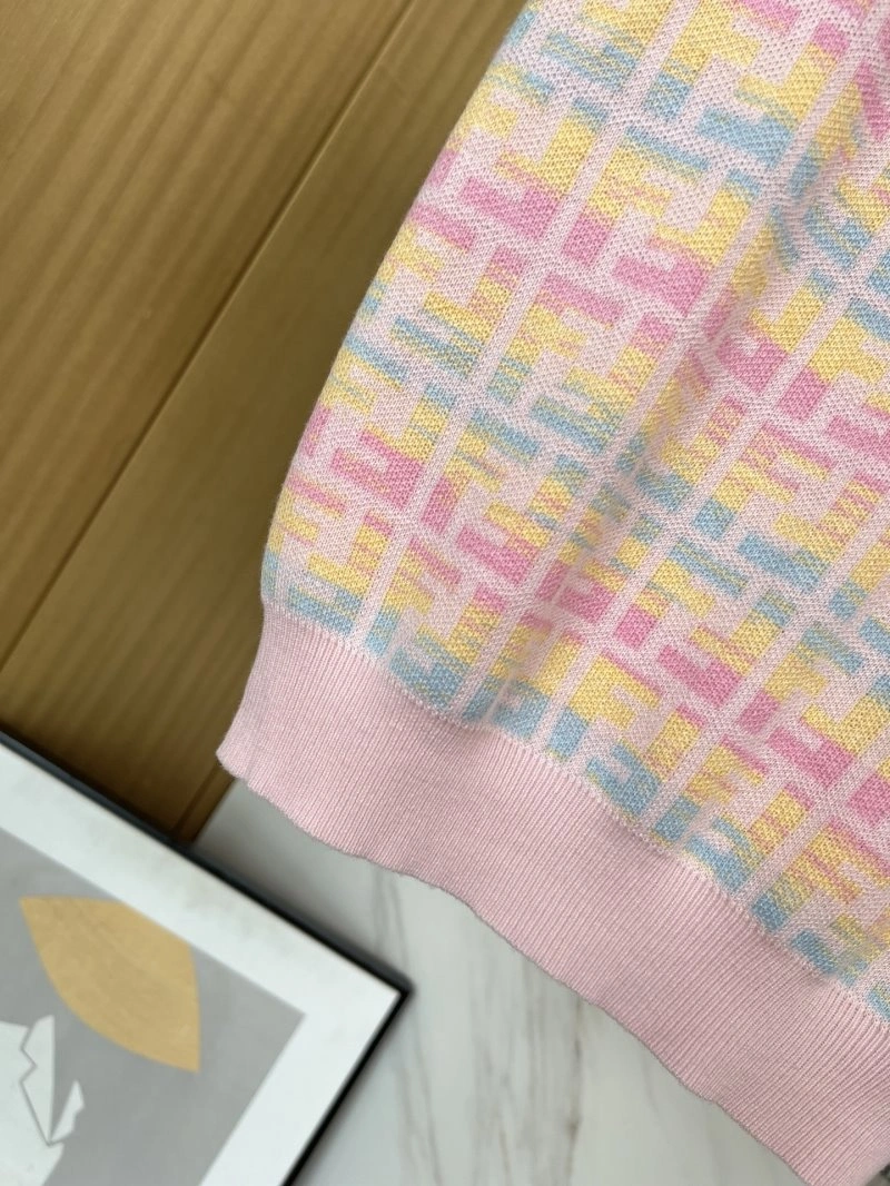 Affordable Fendi T-Shirts 120395