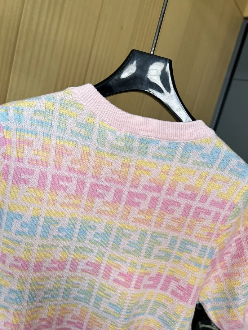 Affordable Fendi T-Shirts 120395