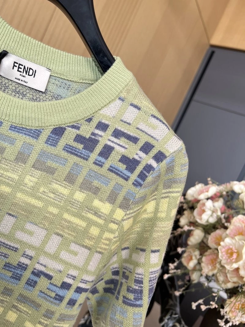 Fendi T-Shirts Breathable 120411