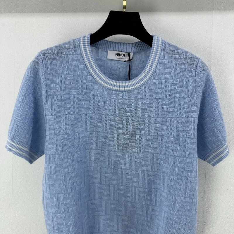 Fendi T-Shirts SmoothTexture 120399