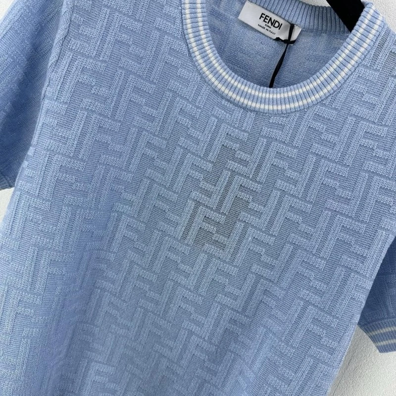 Fendi T-Shirts SmoothTexture 120399
