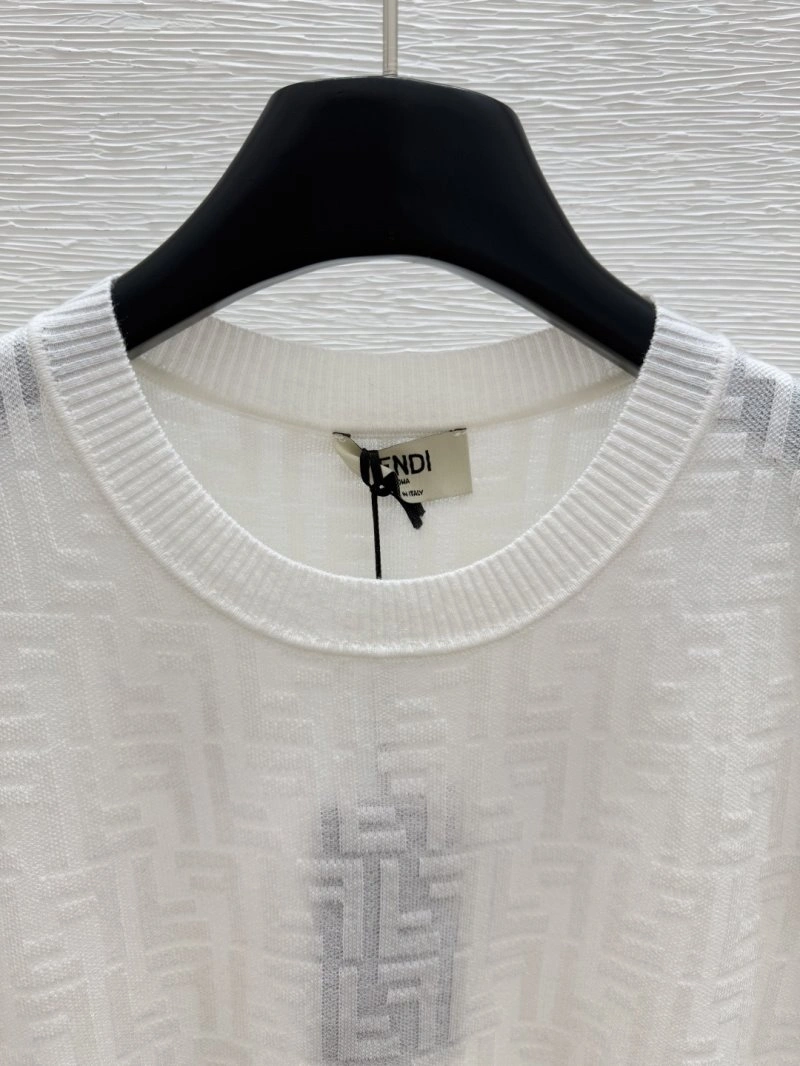 Durable Fendi T-Shirts 120390