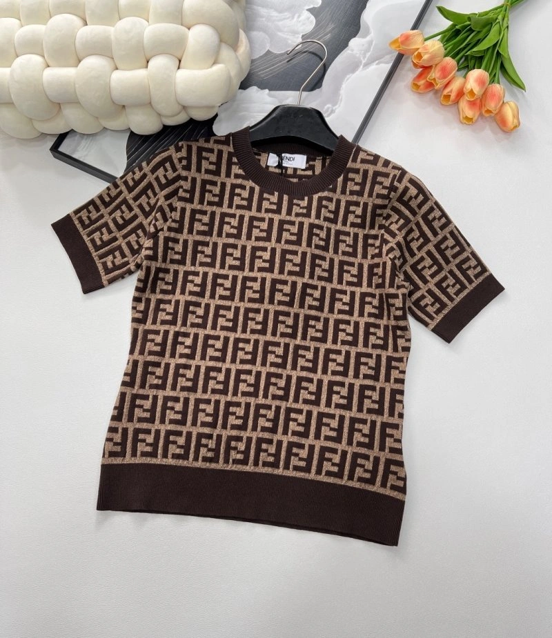 Sustainable Fendi T-Shirts 120384