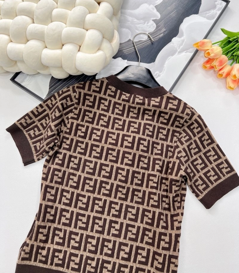 Sustainable Fendi T-Shirts 120384