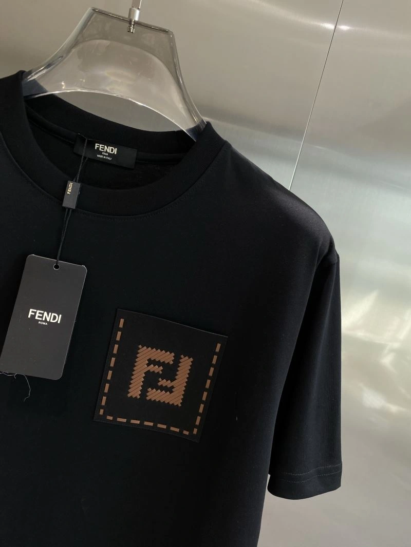 Fendi T-Shirts Lightweight 122423