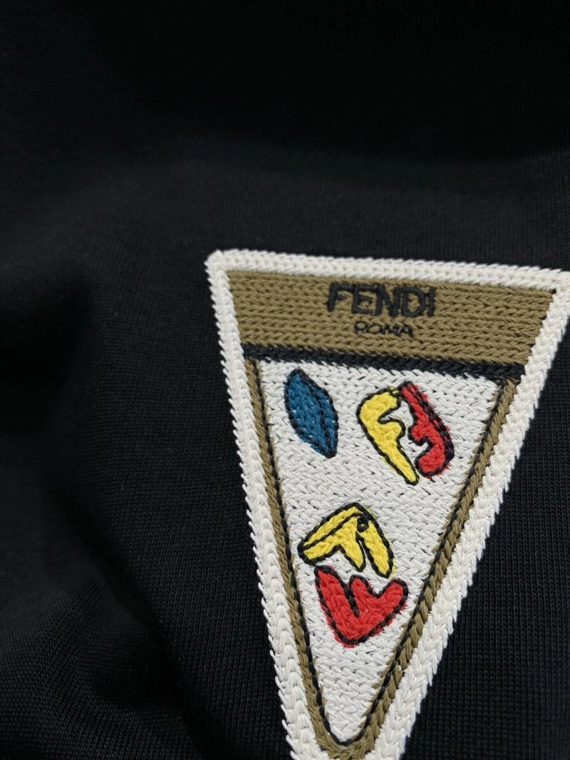 RelaxedFit Fendi T-Shirts 122420