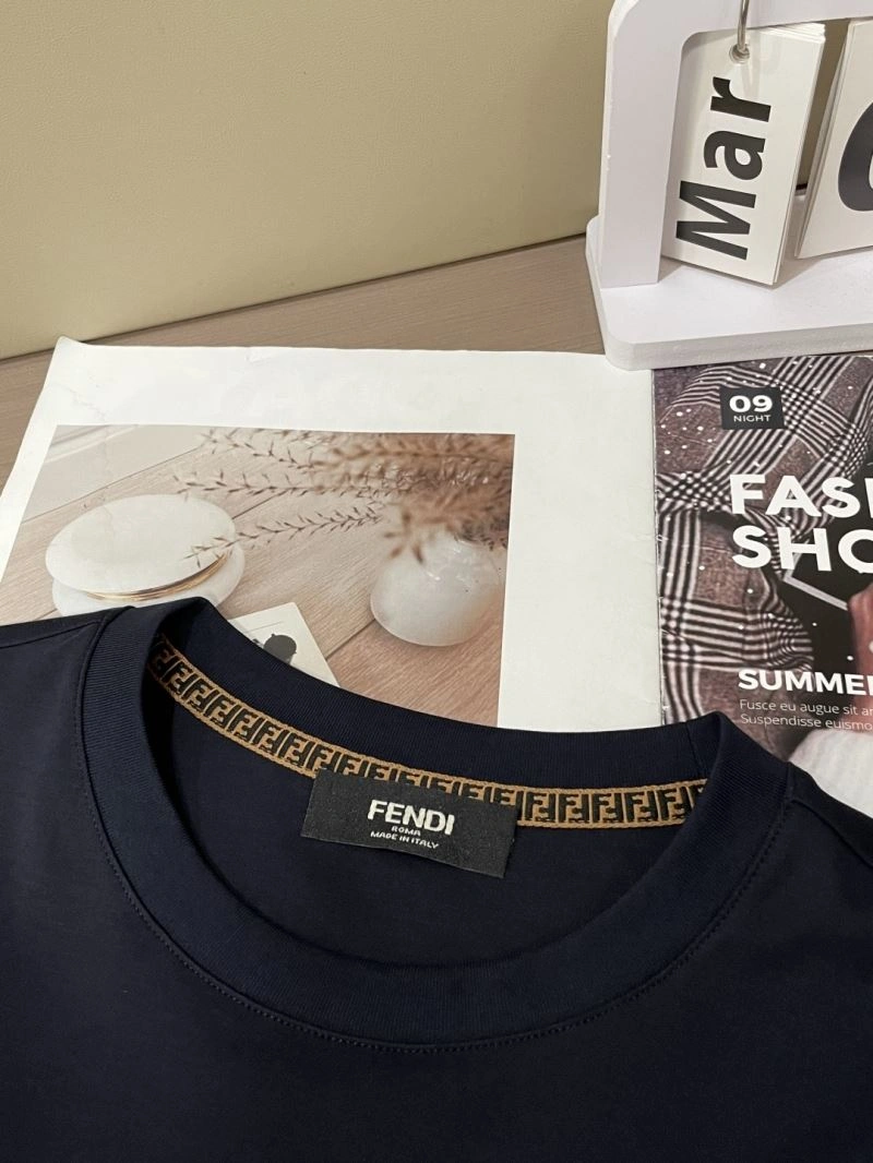 Fendi T-Shirts Minimalist 122399