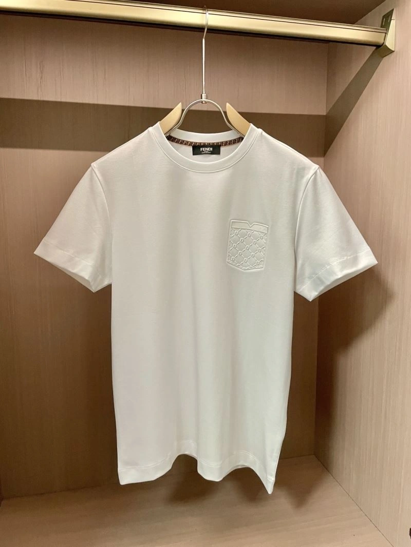 Fendi T-Shirts Chic 122414