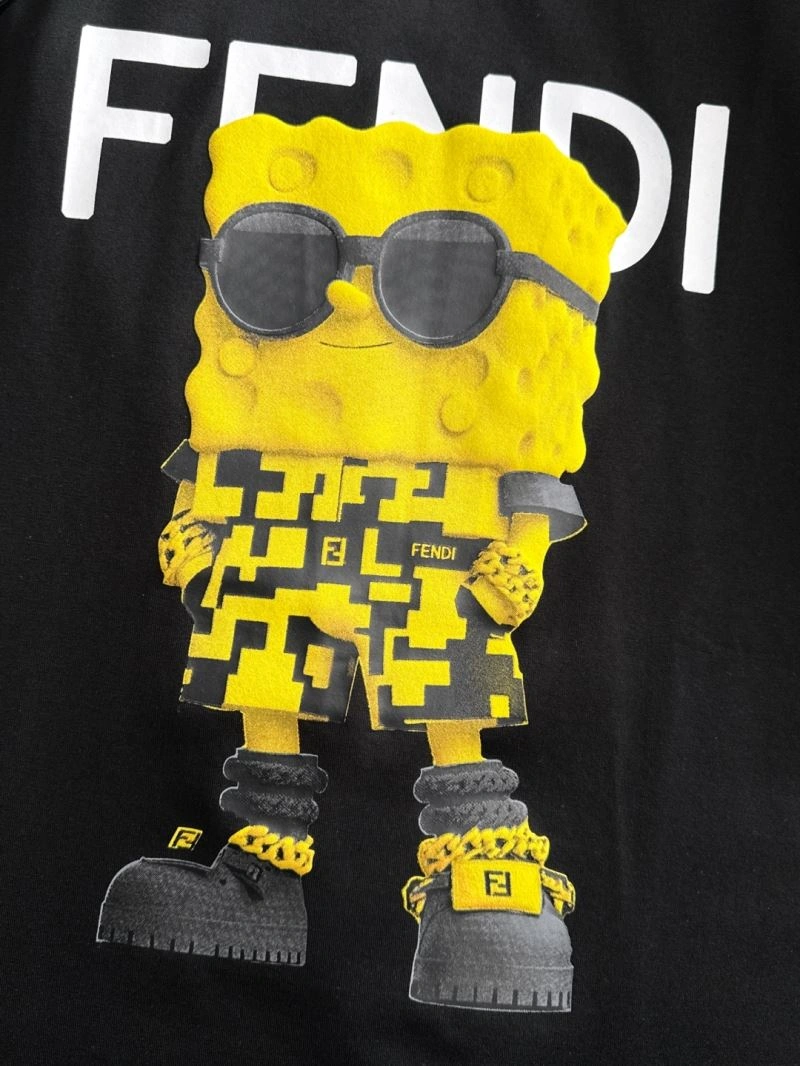 Fendi T-Shirts TravelReady 122396