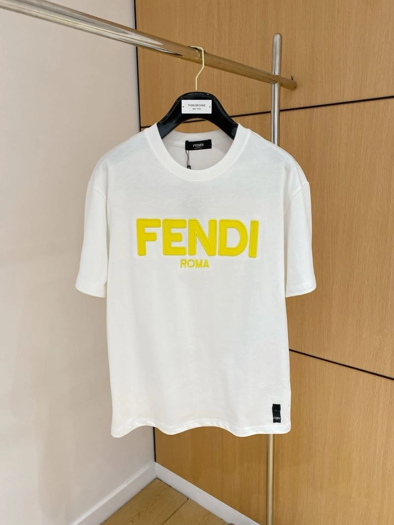 Fendi T-Shirts Compact 122394