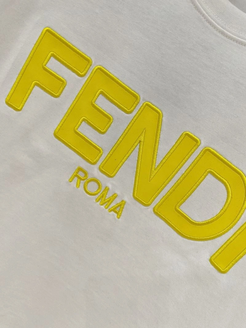 Fendi T-Shirts Compact 122394