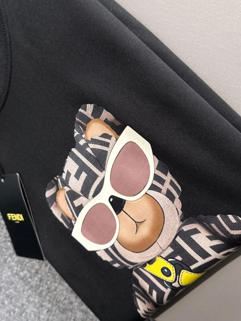 OdorResistant Fendi T-Shirts 122397