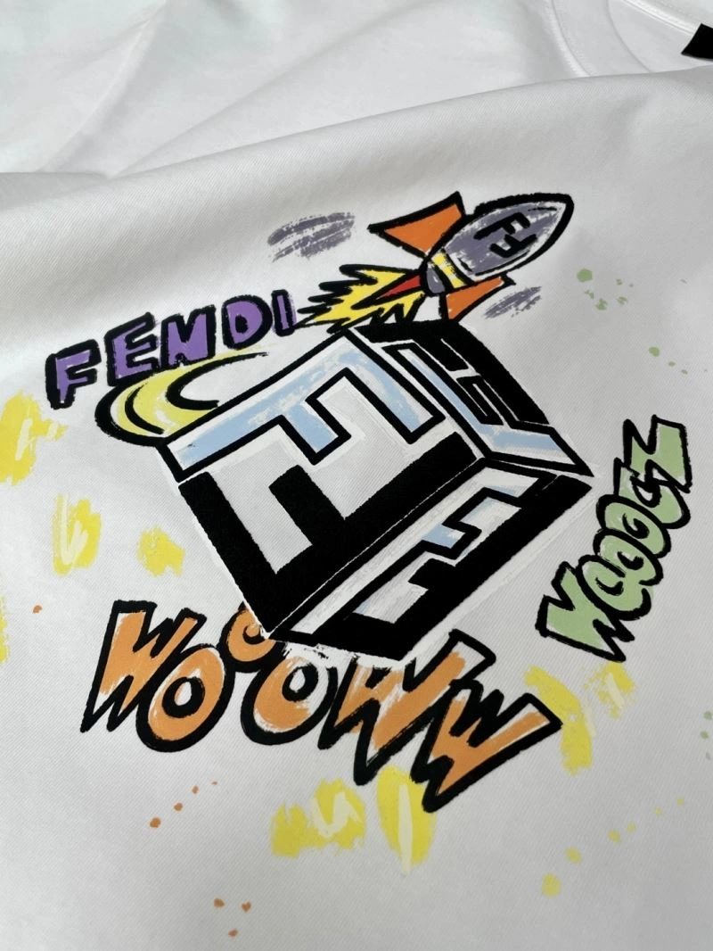 Fendi T-Shirts Stylish 122405